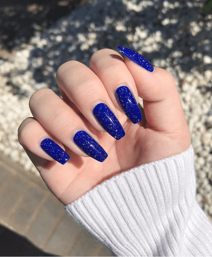 Sparkling Navy Nails Design